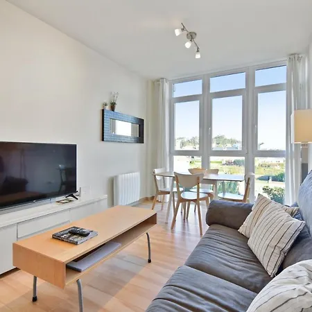 Appartamento 2 Bedrooms Appartement At Illa De Arousa 600 M Away From The Beach With Sea View Garden And Wifi *